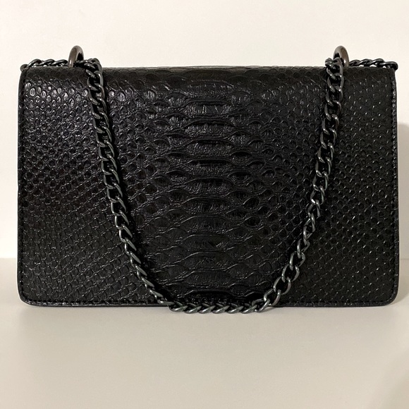 Black crossbody/shoulder/handbag chain bag - Picture 4 of 8